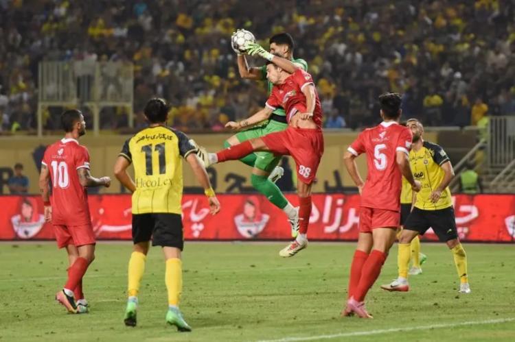 احتمال میزبانی تیم پرسپولیس در ورزشگاه پاس